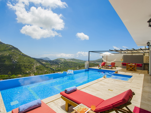 gece  -  Kasım
  | Kalkan İslamlar'da Jakuzili ve Isıtmalı Havuzlu Romantik Villa Tatili